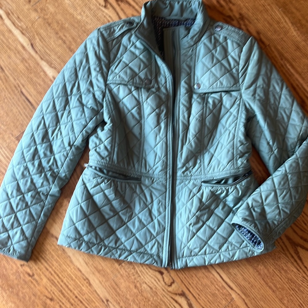 TALBOTS light green fall spring quilted jacket lined like new S small zip